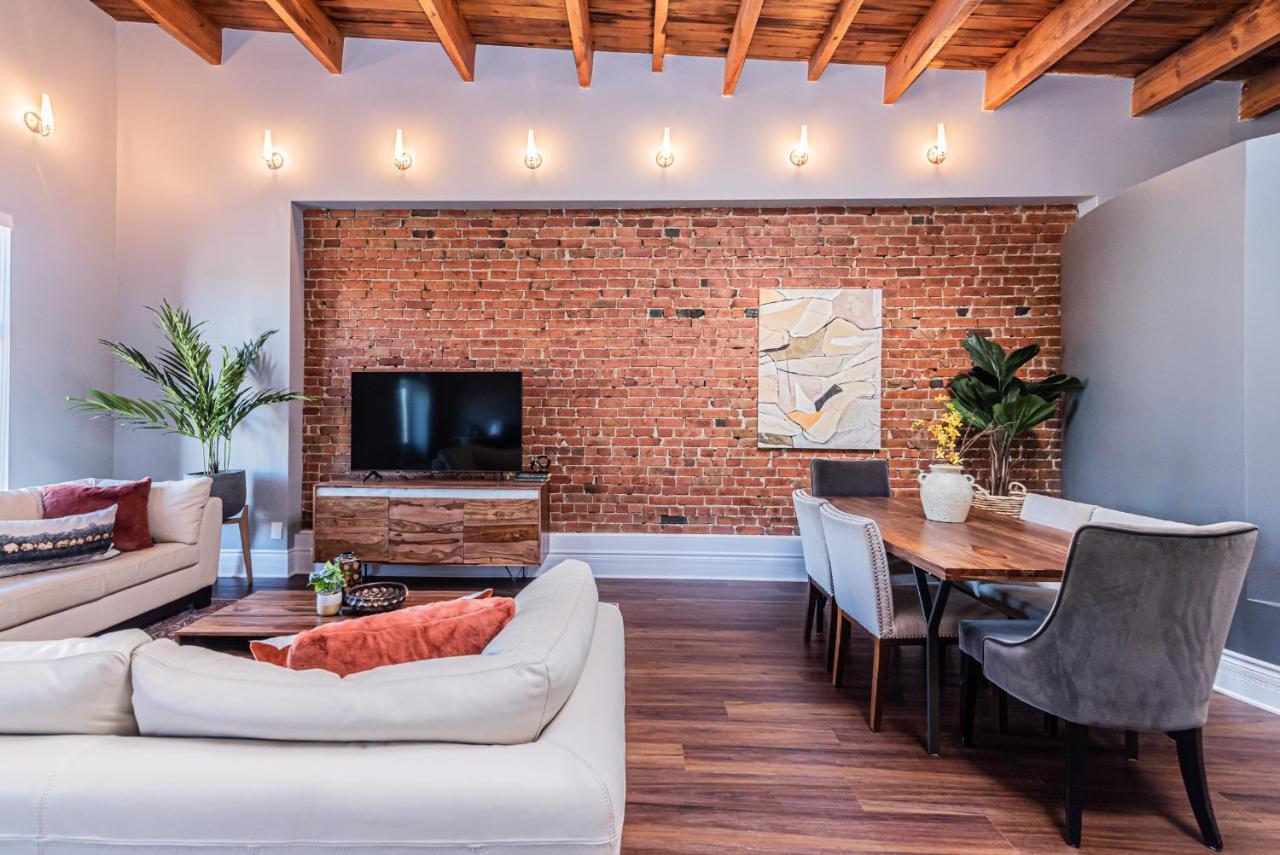 Family Friendly 3-Bedroom Beauty In Le Plateau By Denstays Montreal Luaran gambar
